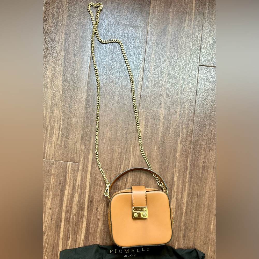 Piumelli Milano Mini Ginerva Crossbody Bag with Zipper & Clasp